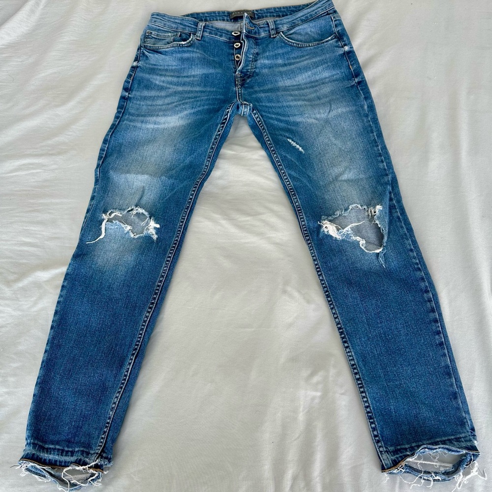 Zara Men's Blue Distressed Jeans